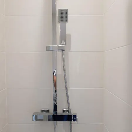 Castelo By Lisbeyond Apartment *