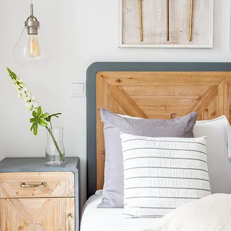 Castelo By Lisbeyond * ליסבון