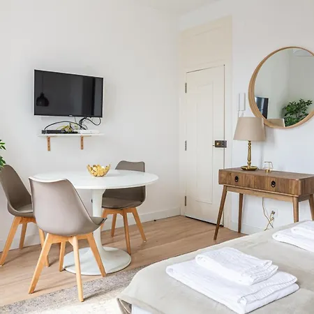 Castelo By Lisbeyond Lisbon