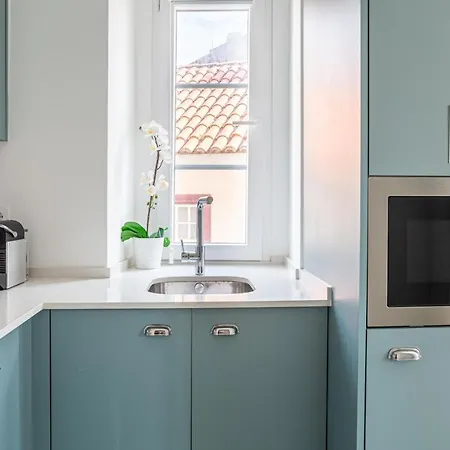 Castelo Apartment *