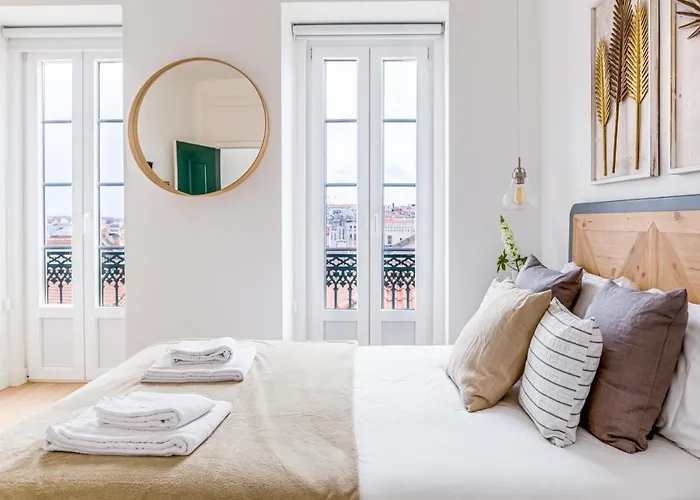 Castelo By Lisbeyond * Lisboa