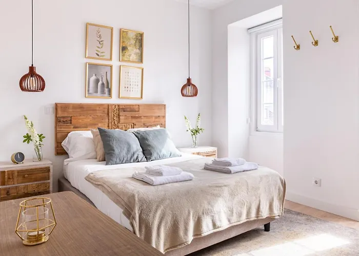 Castelo By Lisbeyond *