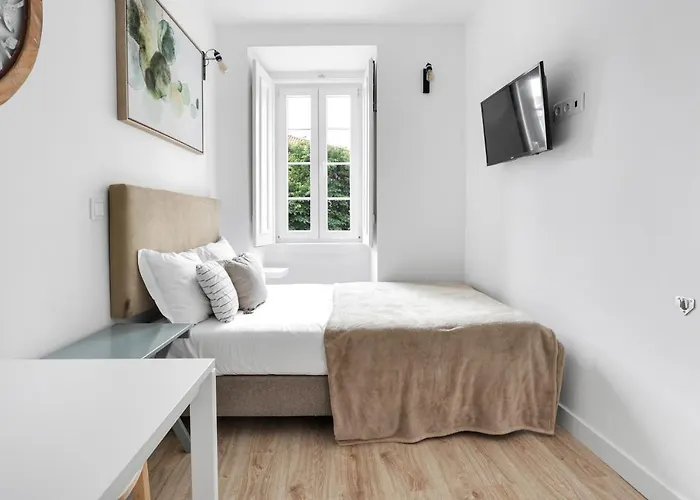 Castelo By Lisbeyond Lisboa